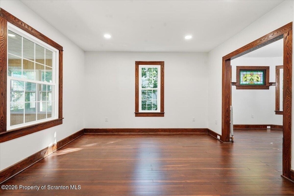 413 Powell Avenue - Photo 20