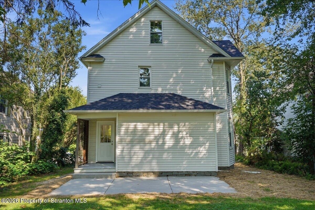 413 Powell Avenue - Photo 10