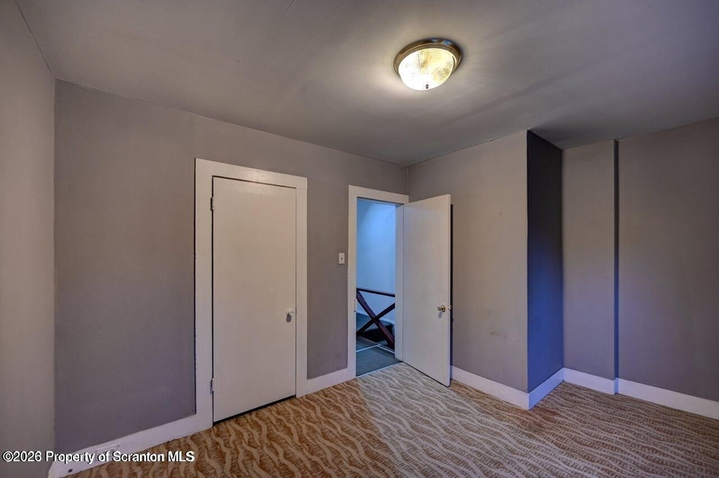 819 Delaware Street - Photo 21