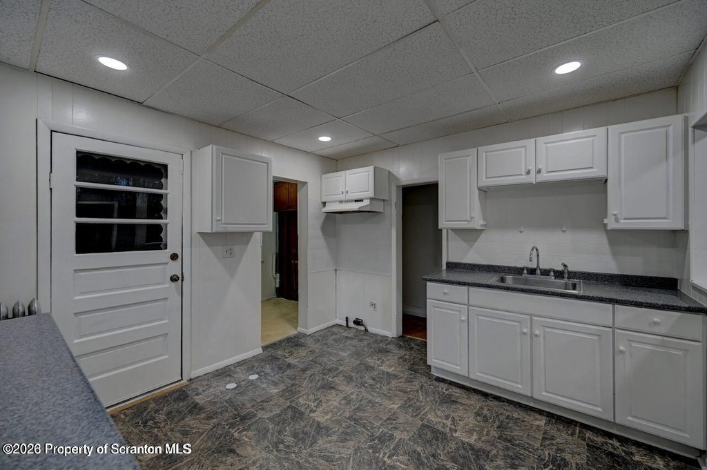 819 Delaware Street - Photo 15
