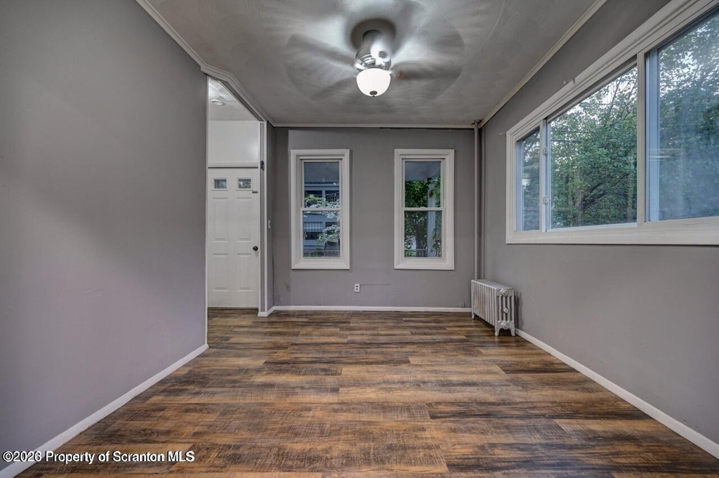 819 Delaware Street - Photo 5