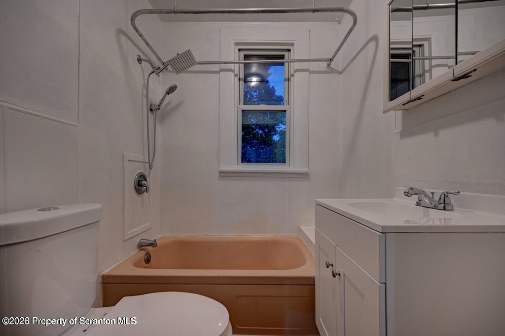 819 Delaware Street - Photo 32