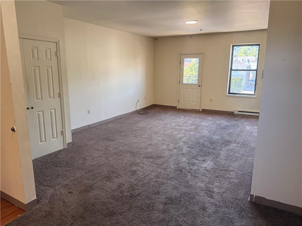 823 E 4th - Photo 1