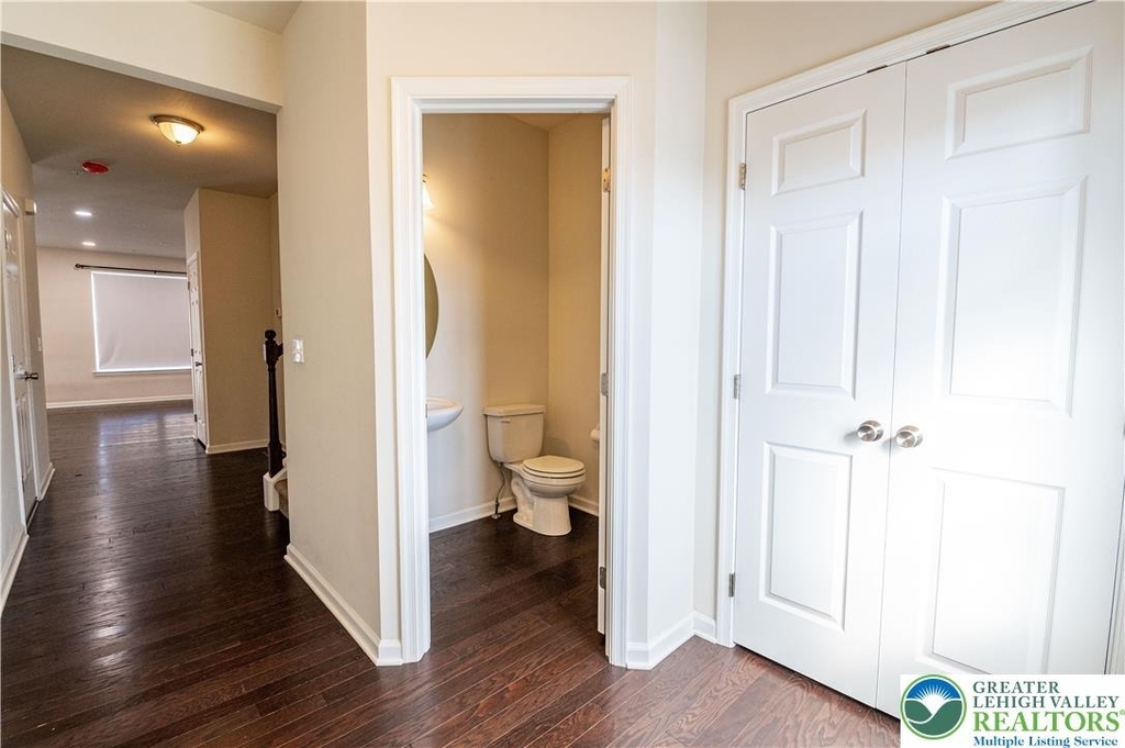 1434 Black Forest Drive - Photo 2