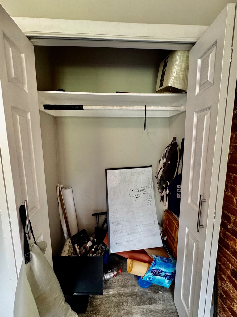 422 St Nicholas Avenue - Photo 8