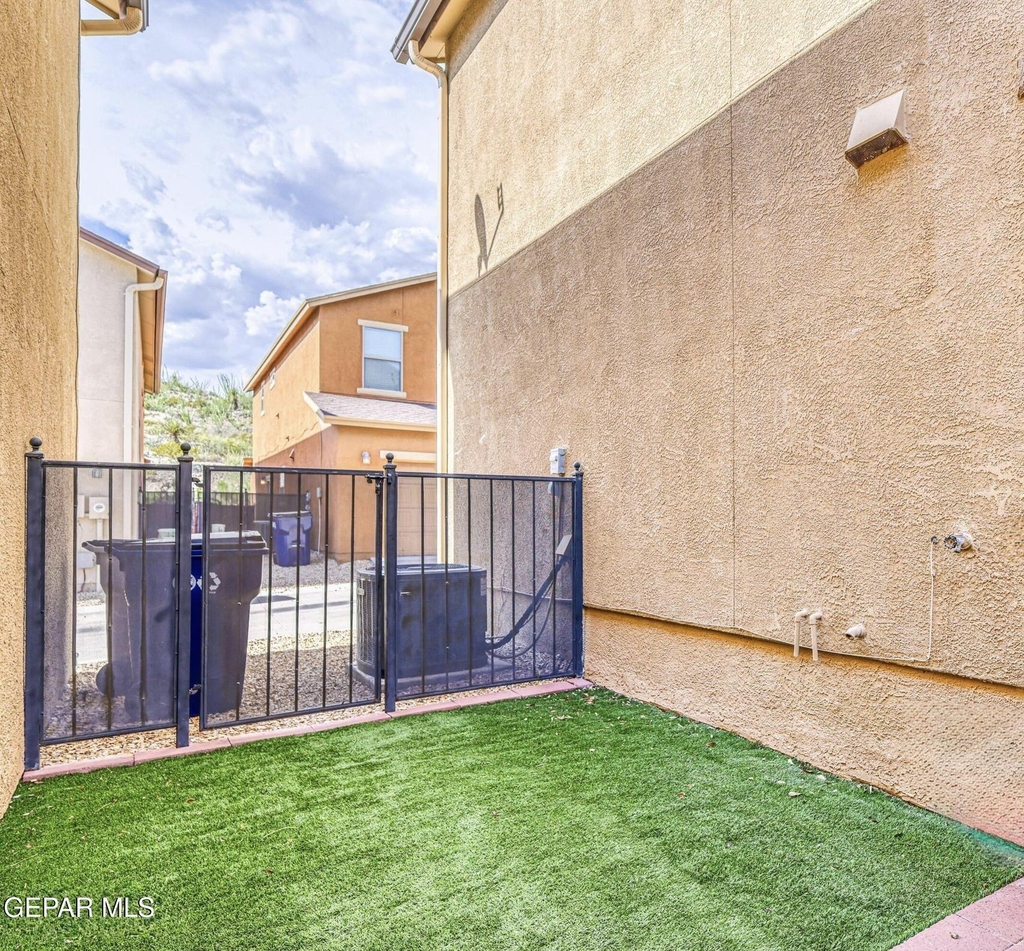 6723 Boulder Canyon Lane - Photo 40