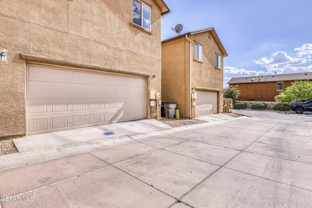 6723 Boulder Canyon Lane - Photo 43