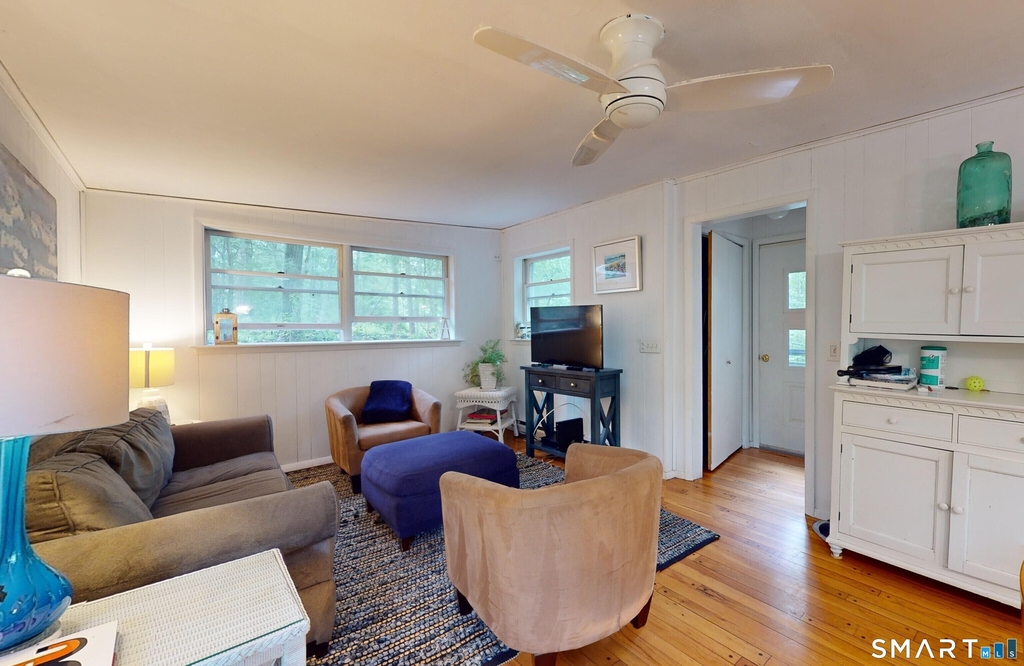 69 Carol Street - Photo 8