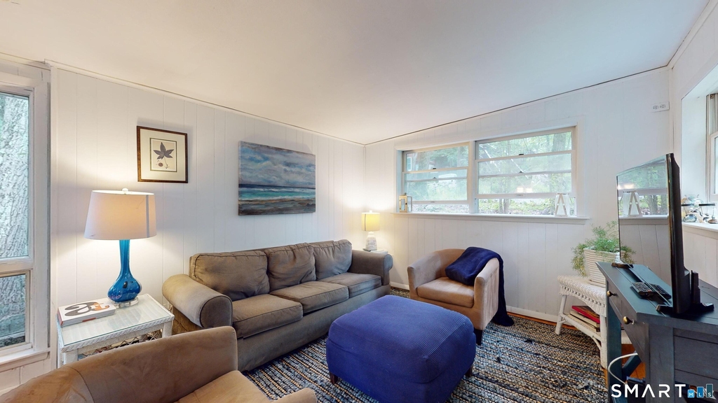69 Carol Street - Photo 6