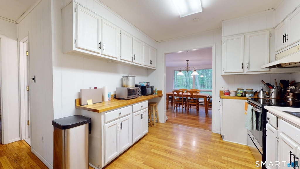 69 Carol Street - Photo 15