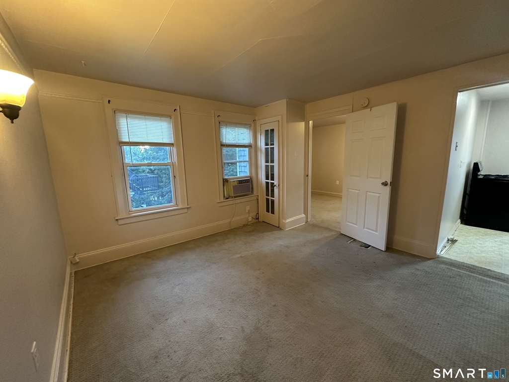 207 Flax Hill Road - Photo 2