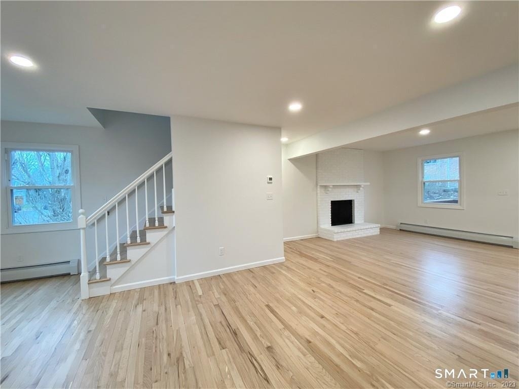 56 Taylor Place - Photo 1