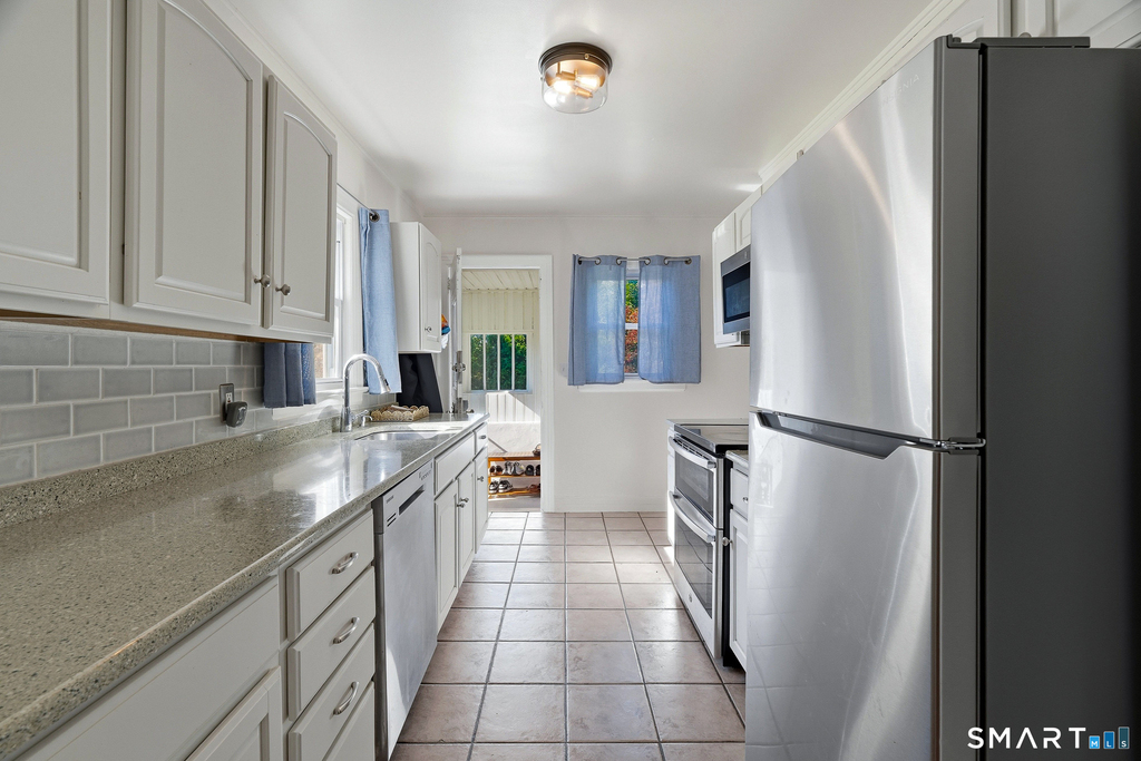 1 Lake Drive - Photo 5