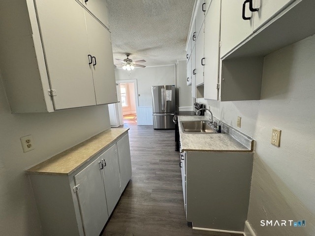 48 Burritt Street - Photo 5
