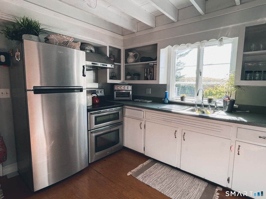 158 Whitehall Avenue - Photo 7