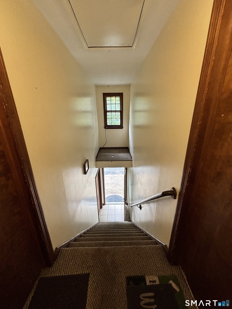 99 Maple Avenue - Photo 12