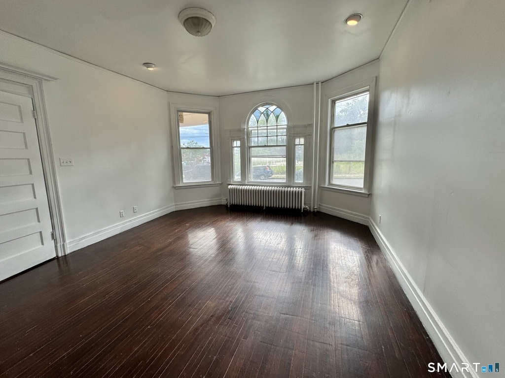 28 Kenyon Street - Photo 5
