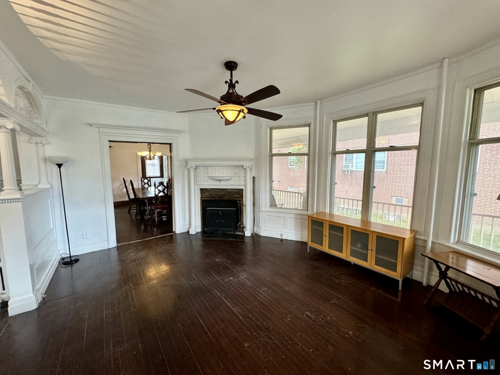 28 Kenyon Street - Photo 3