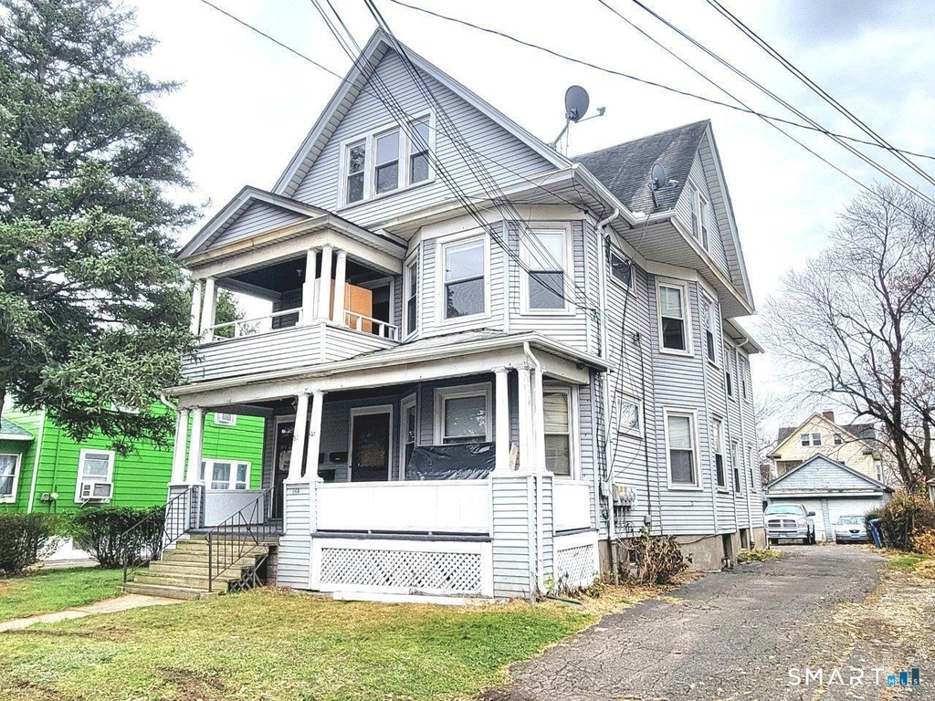 181 Bond Street - Photo 0