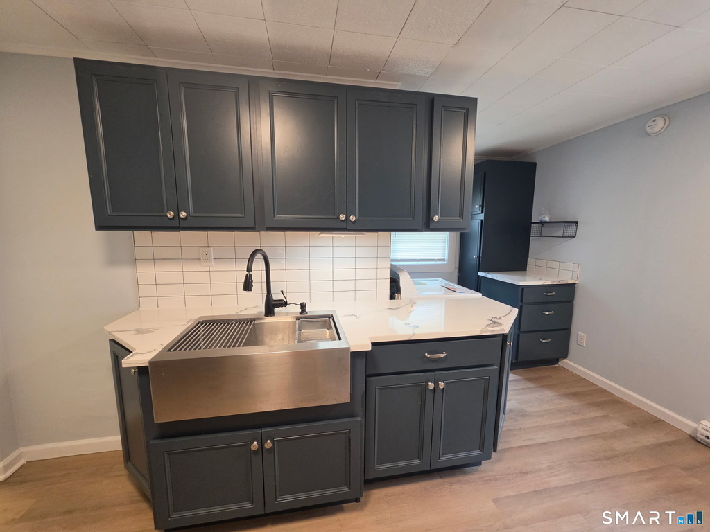 37 Wakefield Court - Photo 2
