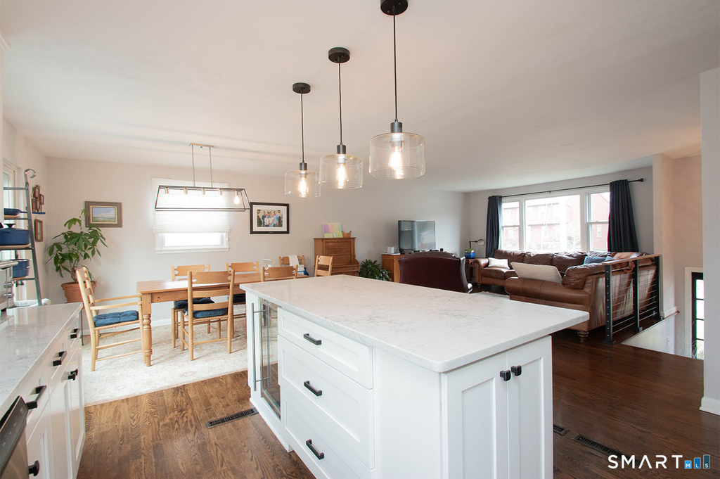 425 Judd Street - Photo 5