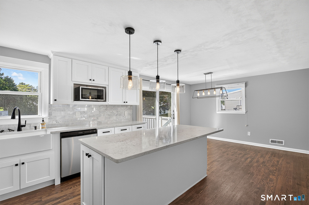 425 Judd Street - Photo 7