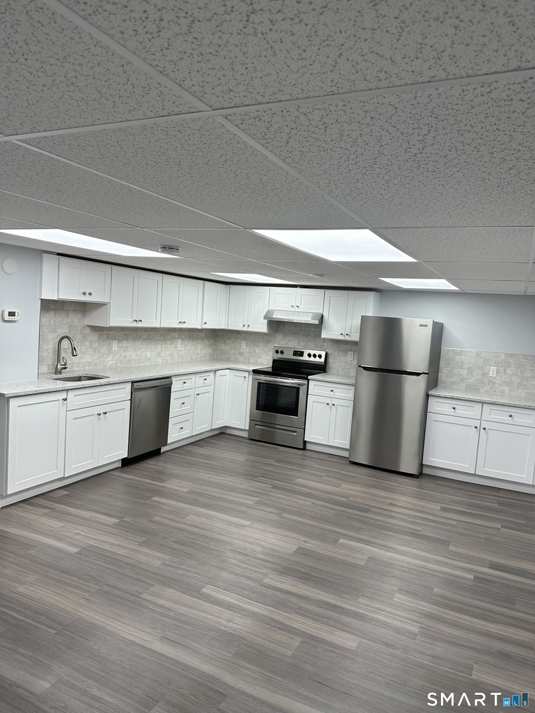 104 East Avenue - Photo 5
