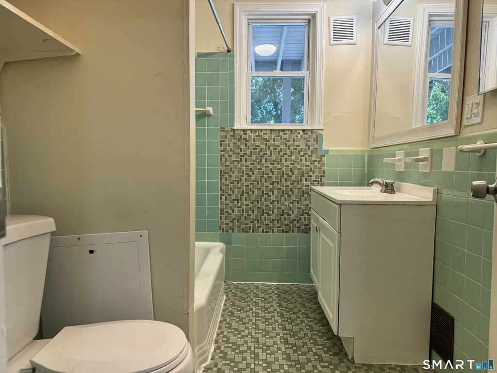 66 Henry Street - Photo 4