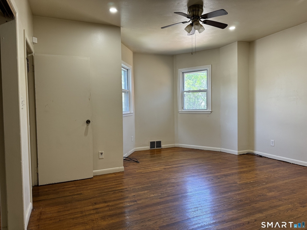 66 Henry Street - Photo 5