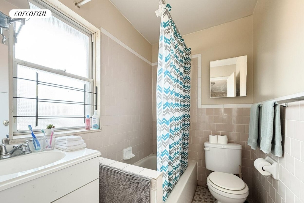 356 Beach 70th Street - Photo 4