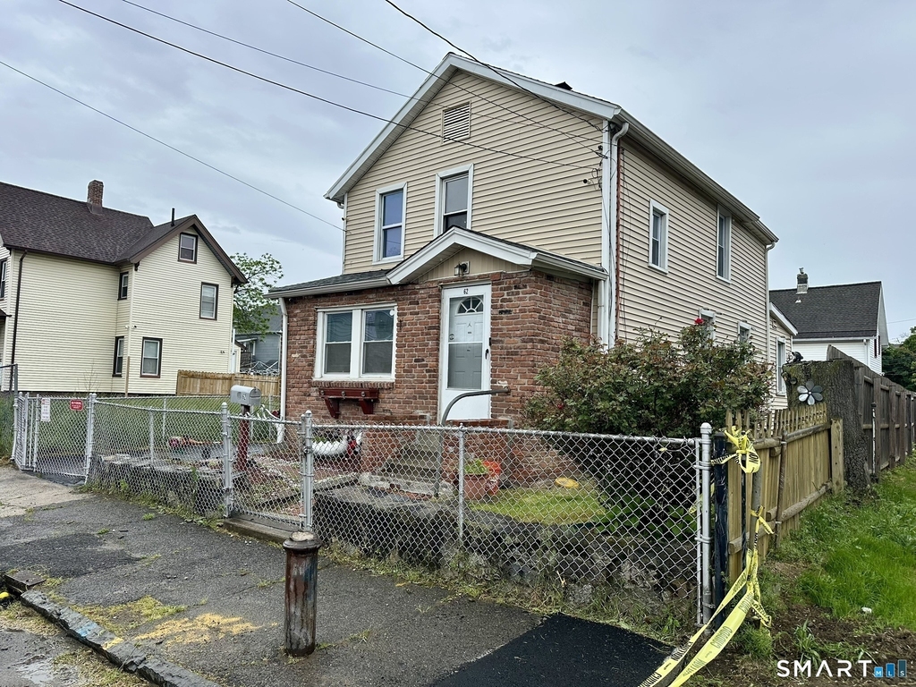 62 Clifford Street - Photo 1