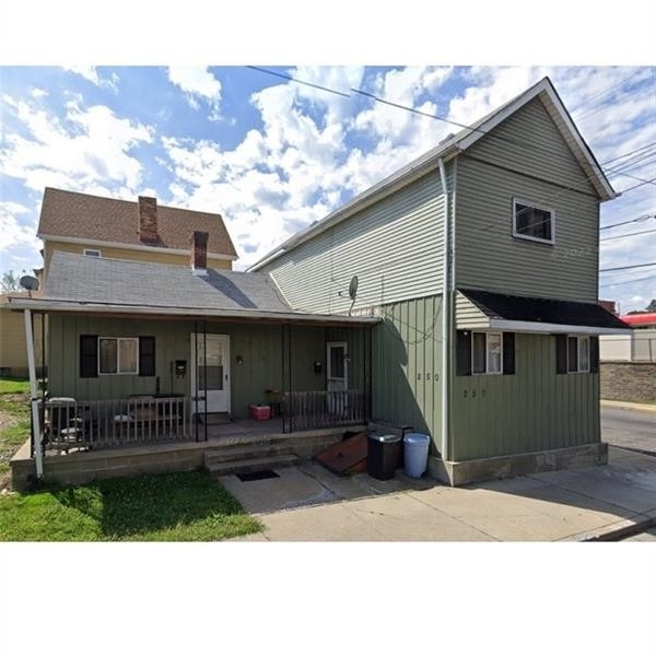 250 Virginia Ave - Photo 0