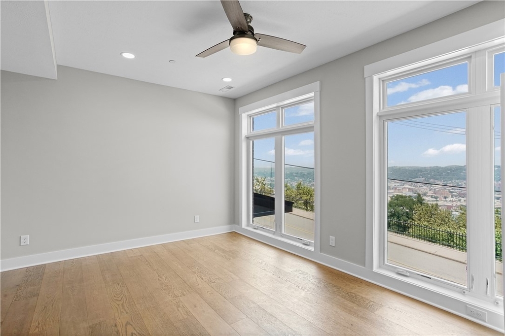1607 Grandview Avenue - Photo 29