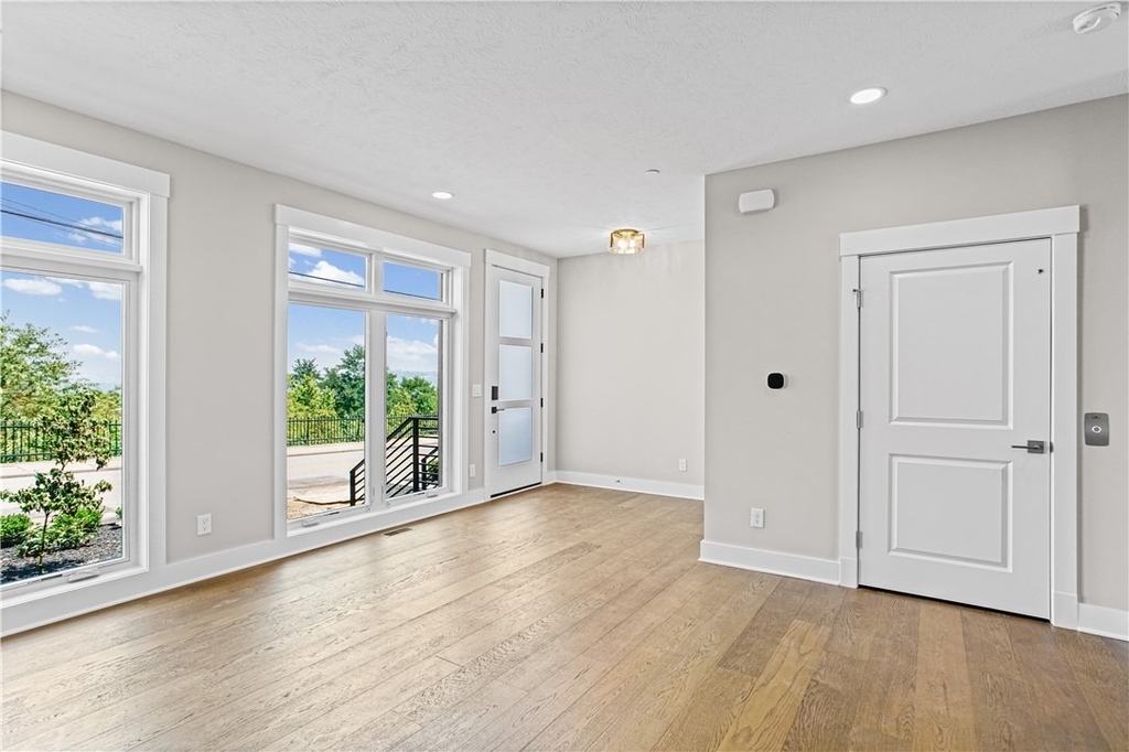 1607 Grandview Avenue - Photo 15