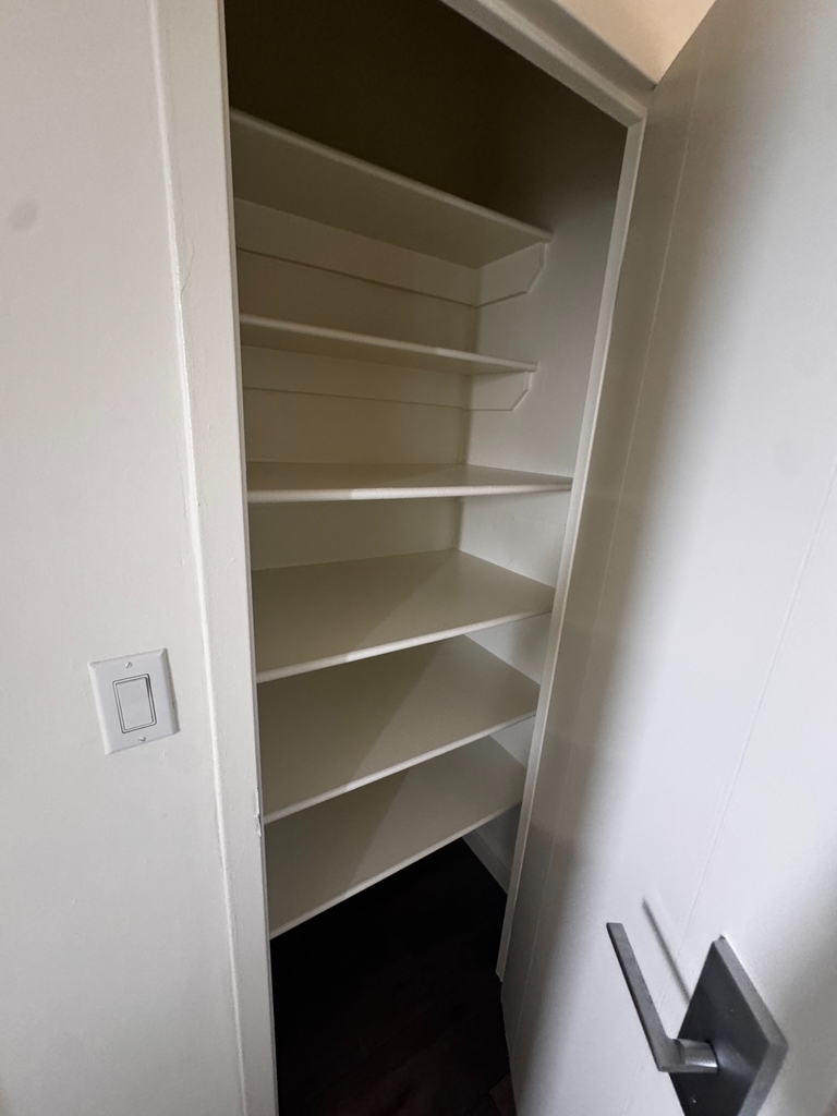 1st Avenue - Photo 16
