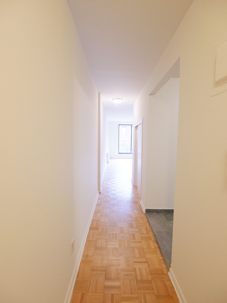 171 East 89th Street - Photo 7
