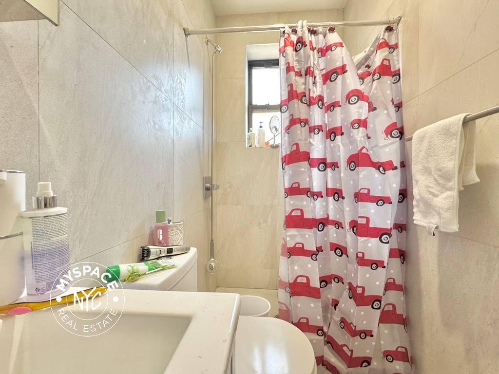 1518 Jefferson Avenue - Photo 9
