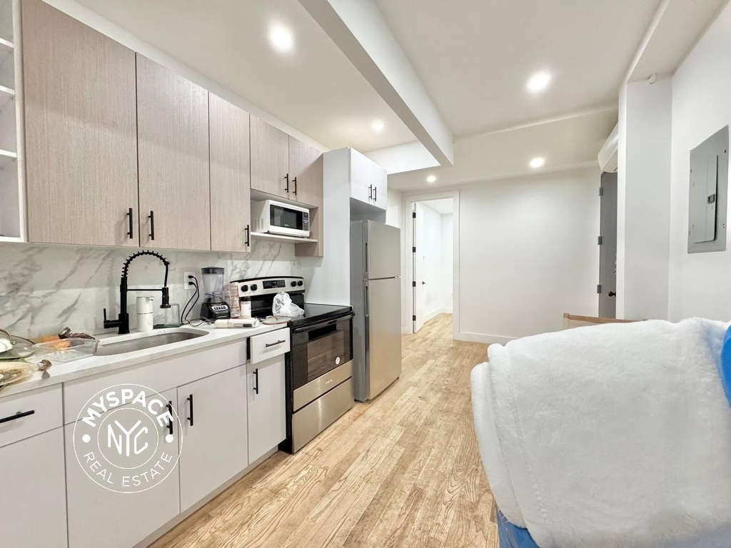 1518 Jefferson Avenue - Photo 7