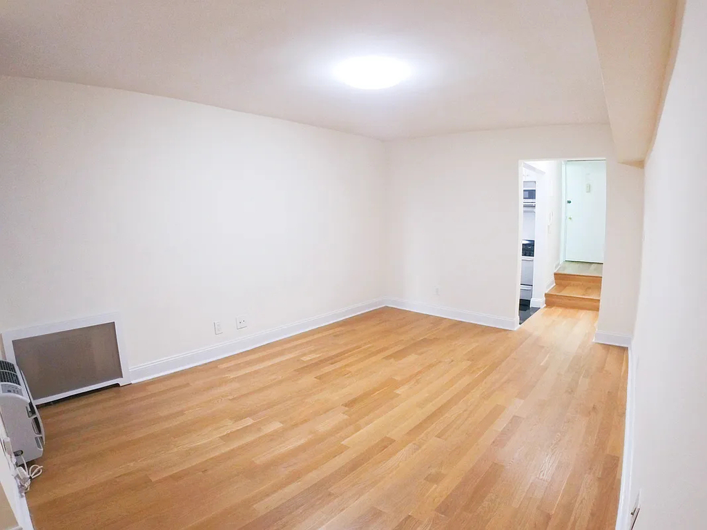 191 East 76th Street - Photo 3