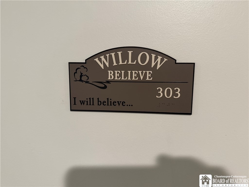 21 E 3rd Street - Photo 1
