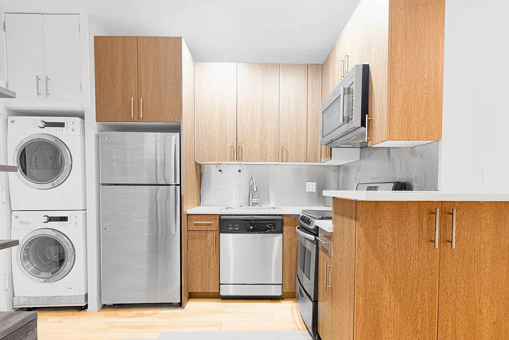 349 East 52nd Street - Photo 1