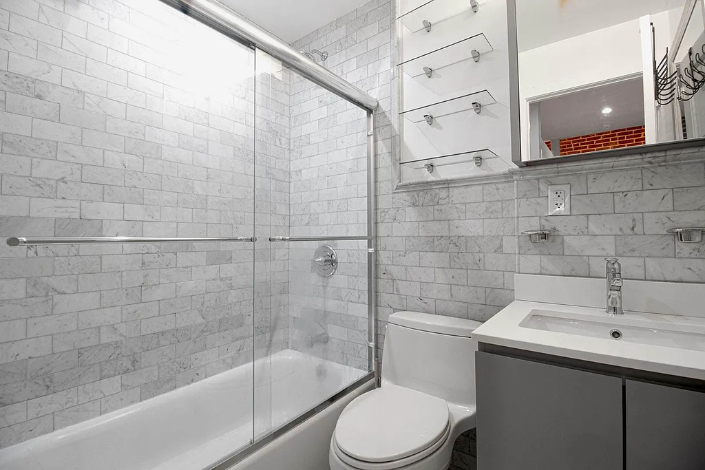 349 East 52nd Street - Photo 6