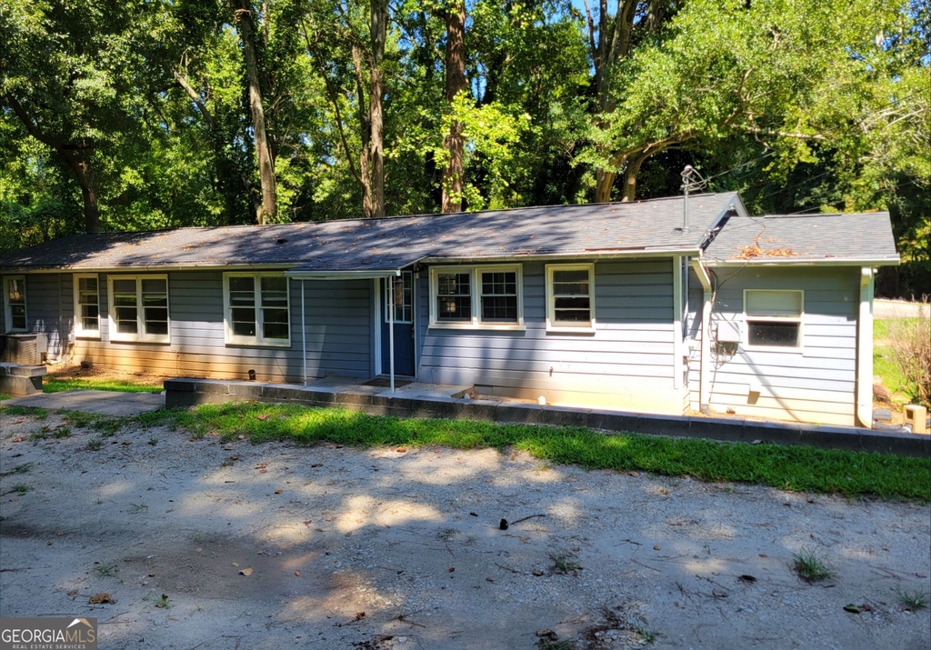 516 Pendergrass Road - Photo 0