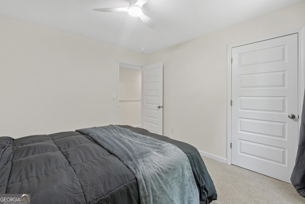 3645 Beaconfield Court Se - Photo 37