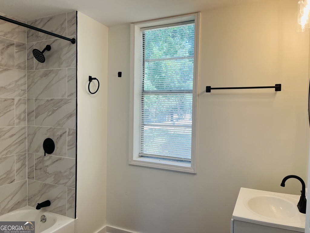 1405 Austin Street - Photo 24