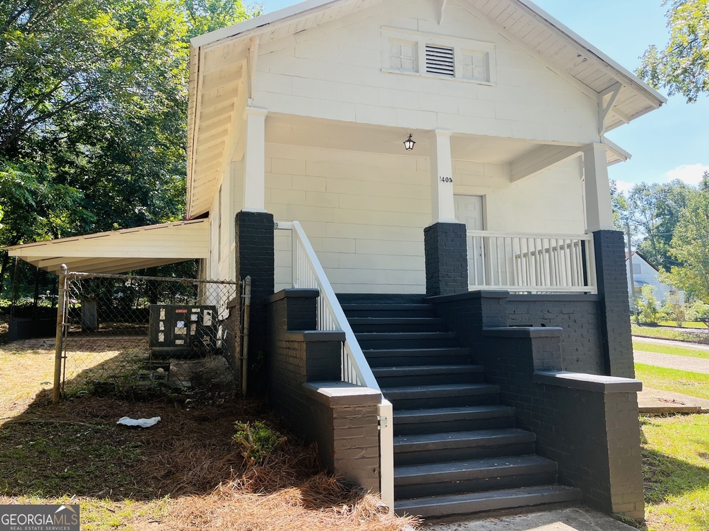 1405 Austin Street - Photo 2
