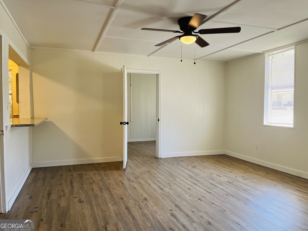 1405 Austin Street - Photo 12