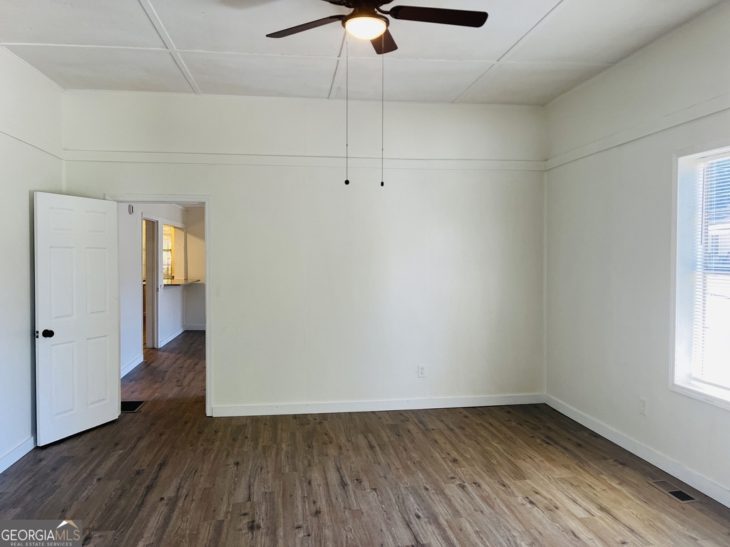 1405 Austin Street - Photo 5