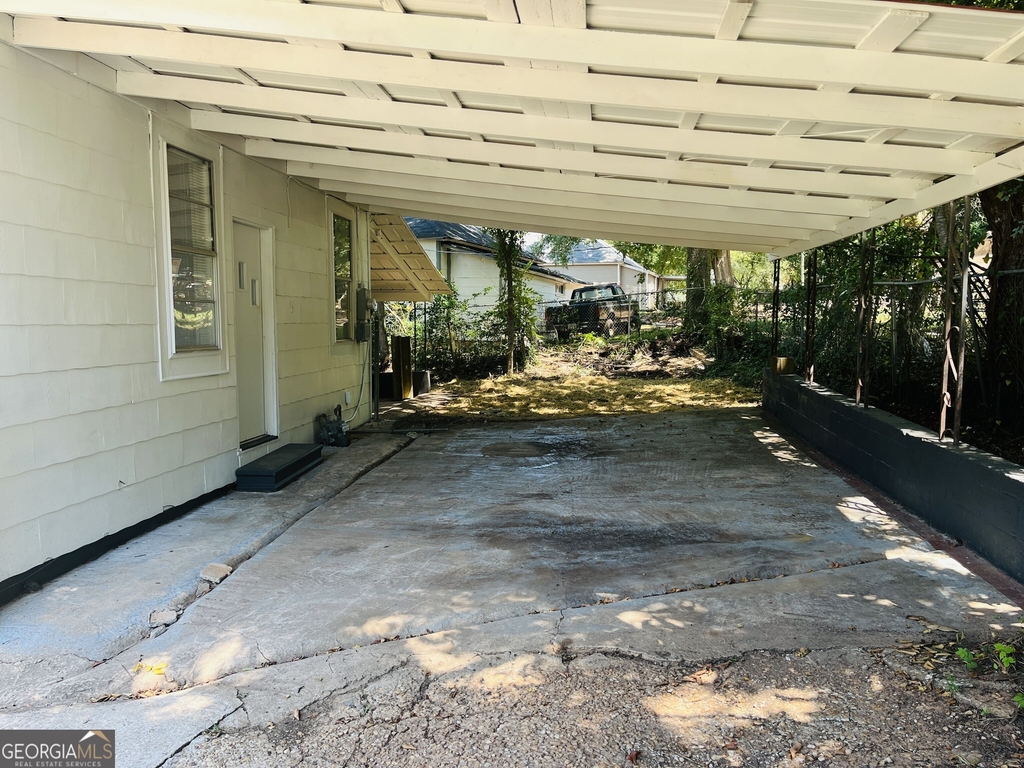 1405 Austin Street - Photo 35