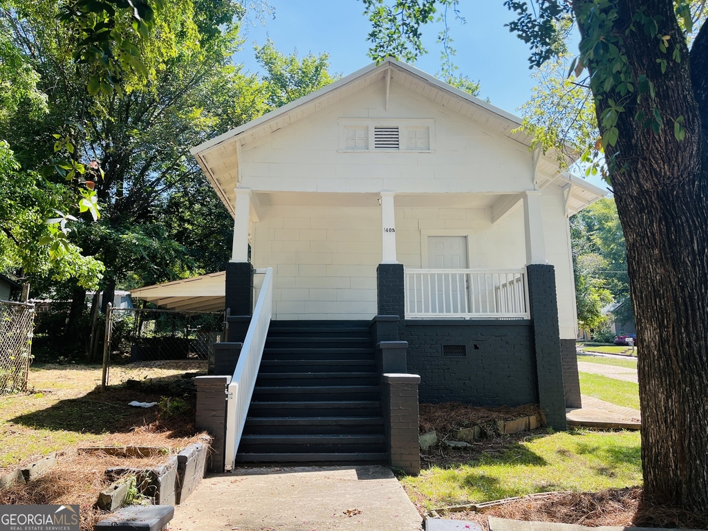 1405 Austin Street - Photo 1